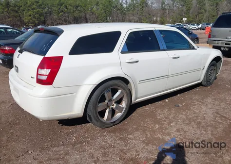 2007 Dodge Magnum z USA, uszkodzony, nr VIN 2D4FV47V47H713464